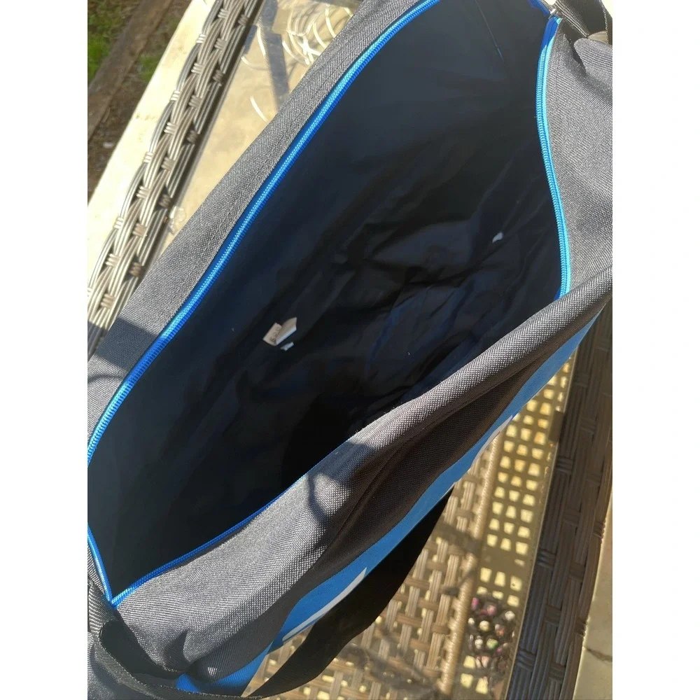 Easton Baseball‎ Softball Bat Pack Black Blue Fence Hook
